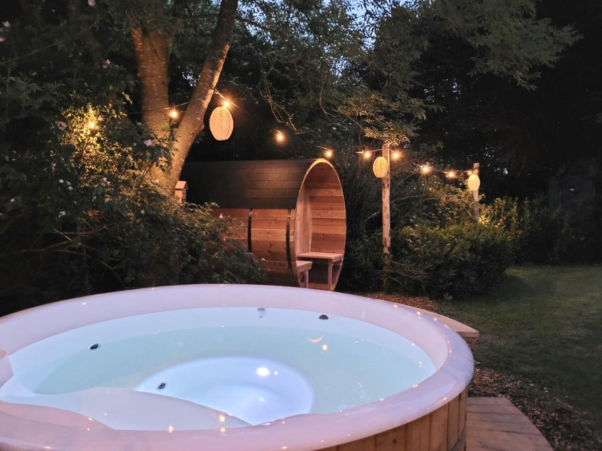 Ewijk Bohemian Wellness Met Hottub & Sauna מראה חיצוני תמונה