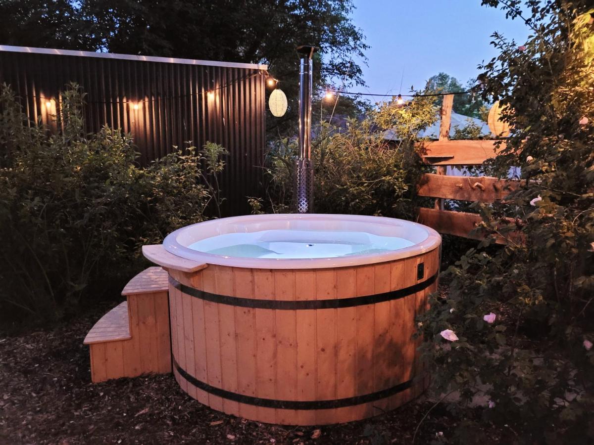 Ewijk Bohemian Wellness Met Hottub & Sauna מראה חיצוני תמונה